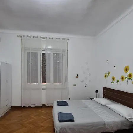 Dock Bay Apartment