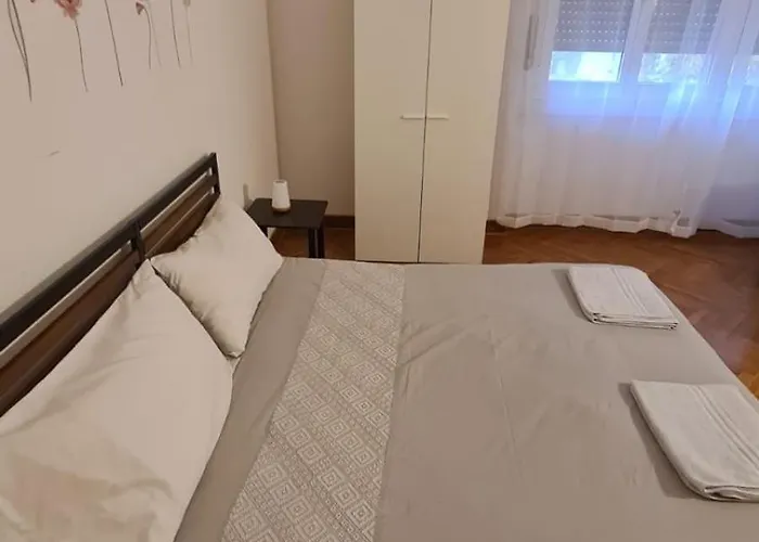 Apartment Dock Bay *